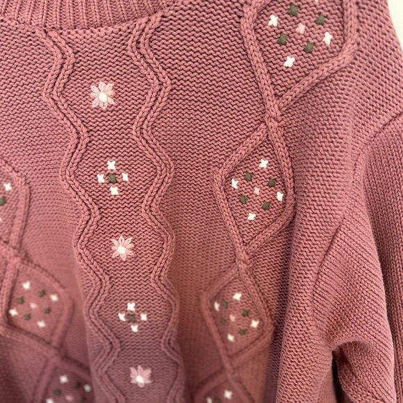 Vintage Embroidered Knit Sweater - Mauve - Large - Picture 3 of 6